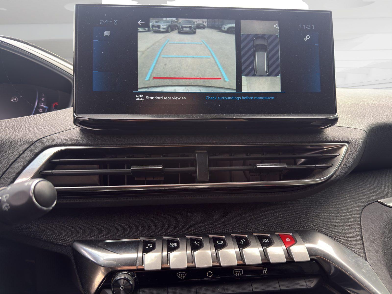 2023 Peugeot 5008 — fotografija 12