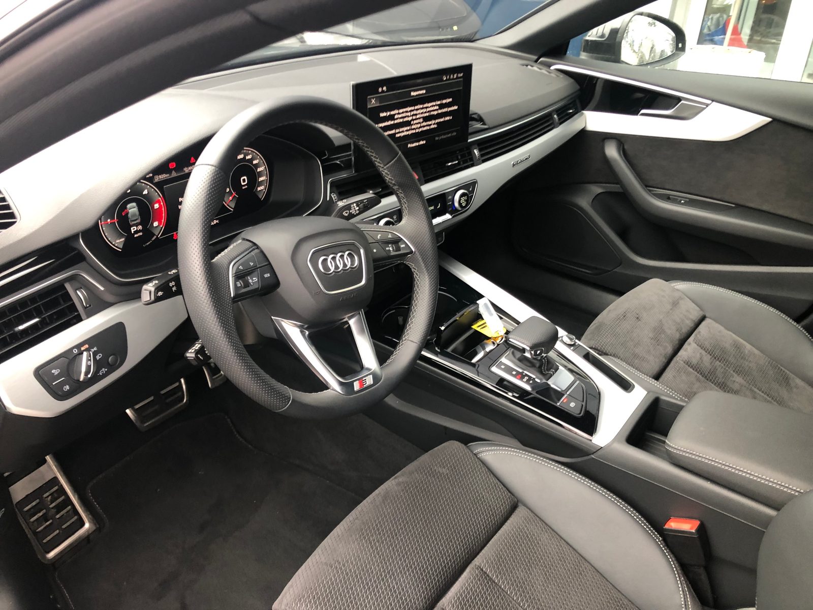 2021 Audi A4 — fotografija 7