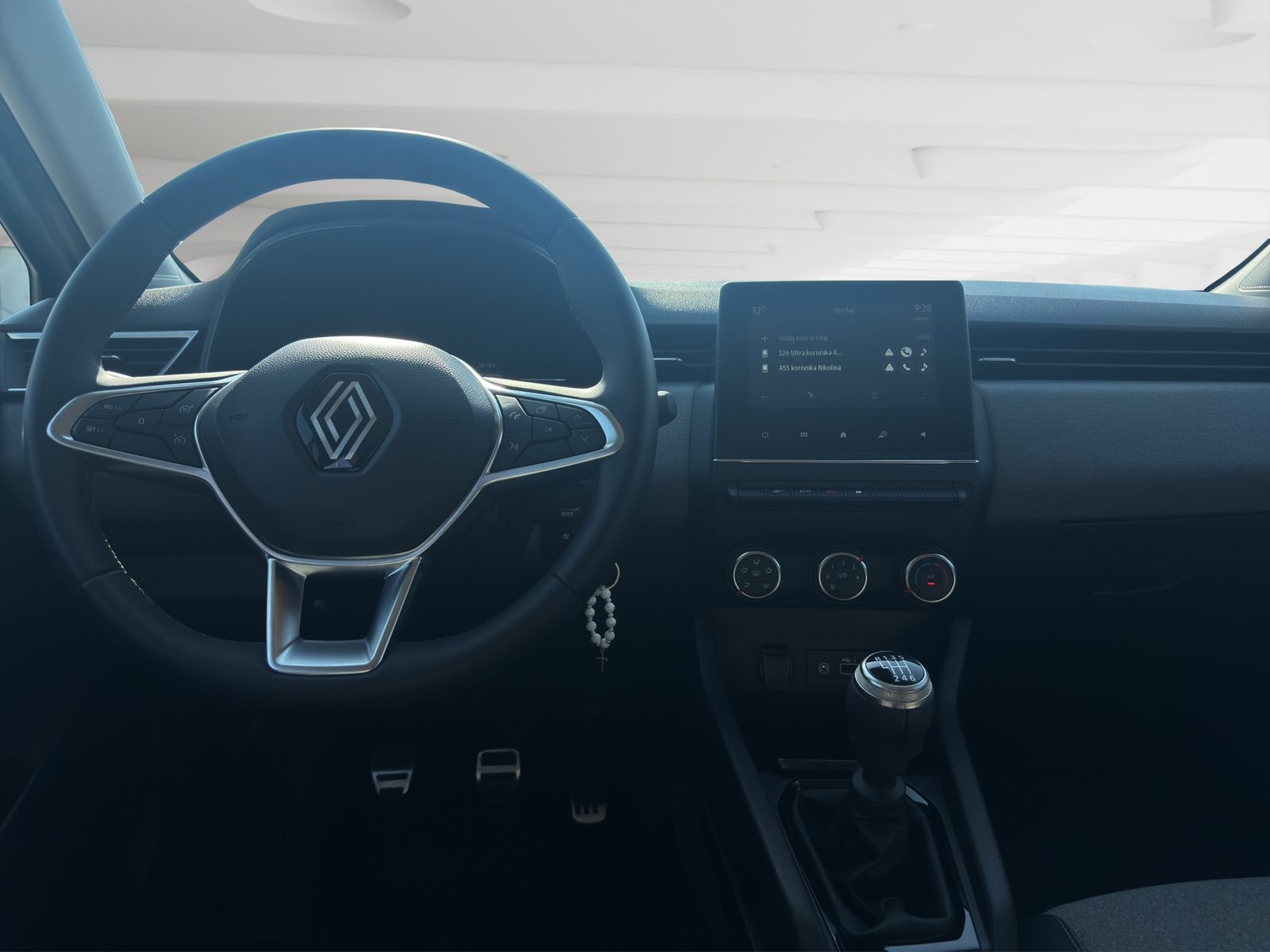 2024 Renault Clio — fotografija 10