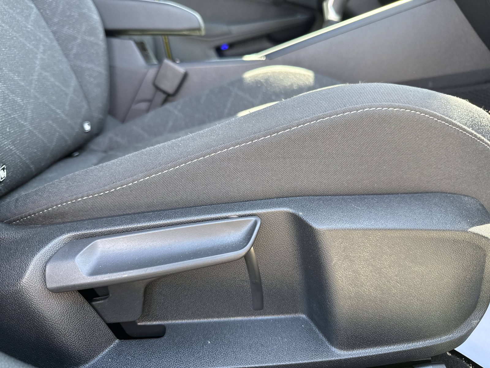 2024 Volkswagen Golf — fotografija 24