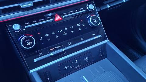 2024 Hyundai Santa — sličica 14