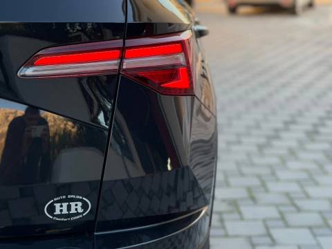 2022 Škoda Karoq — sličica 13