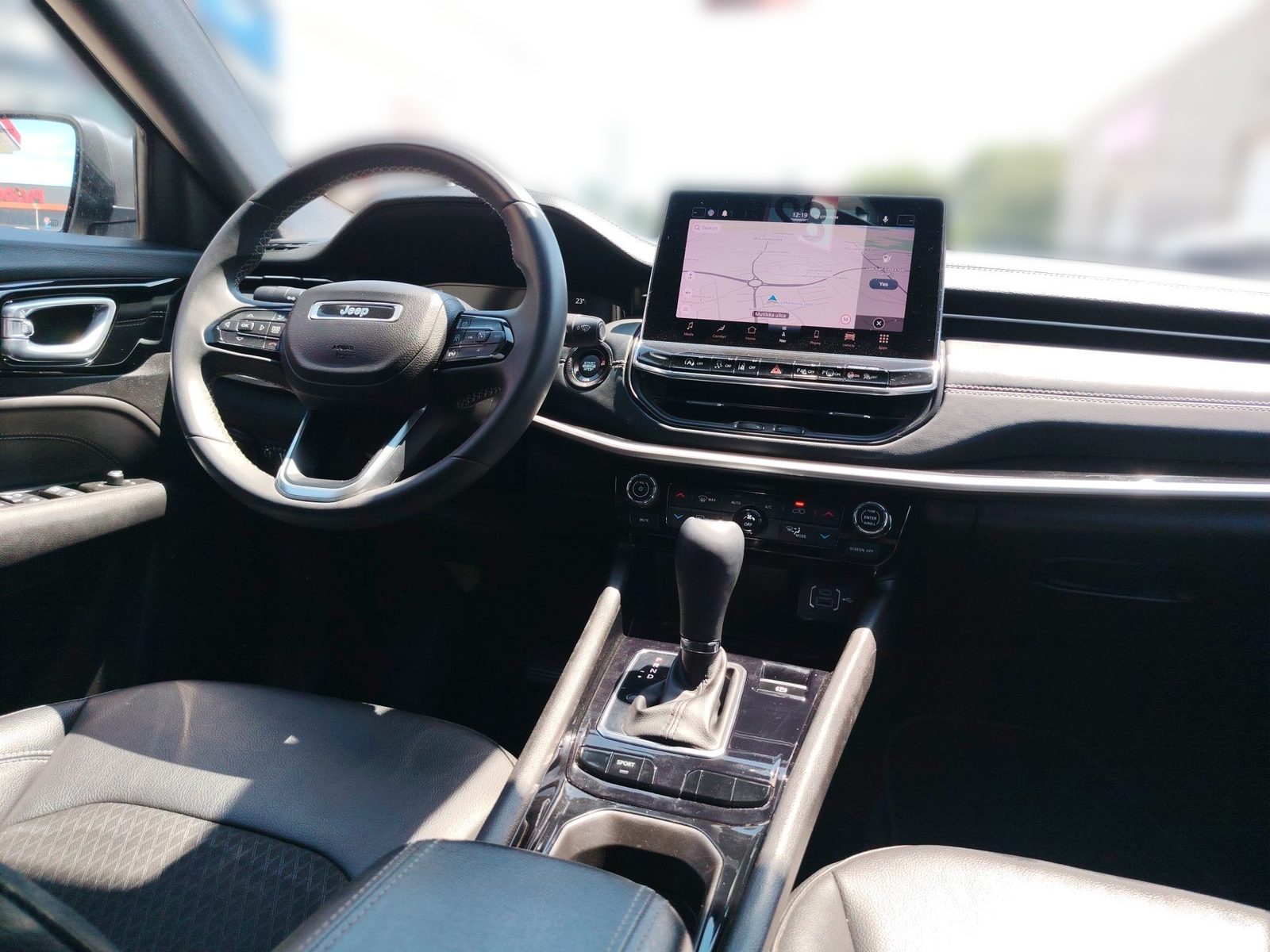 2022 Jeep Compass — fotografija 24