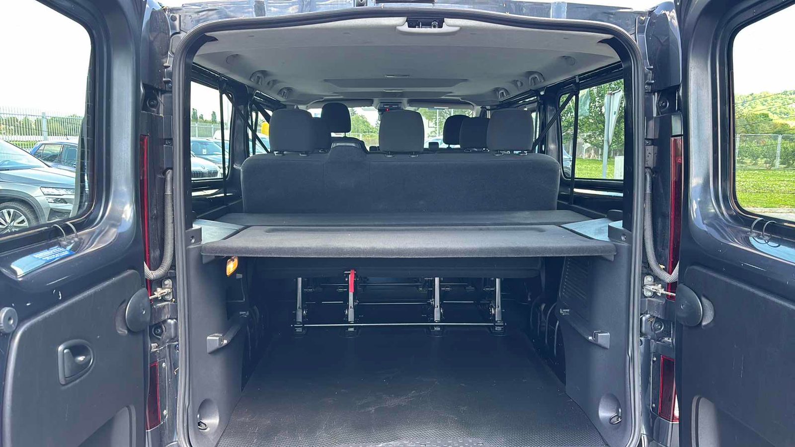 2023 Renault Trafic — fotografija 12