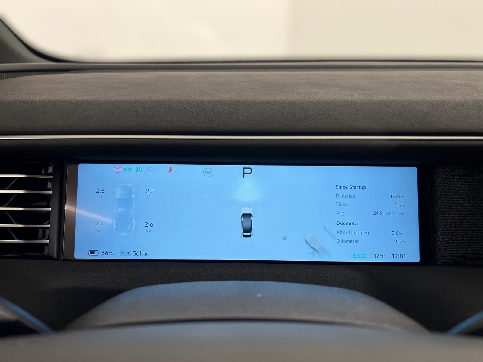 2025 XPENG G6 — fotografija 17