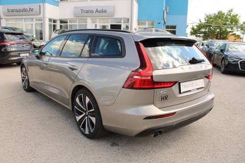2021 Volvo V60 — sličica 7