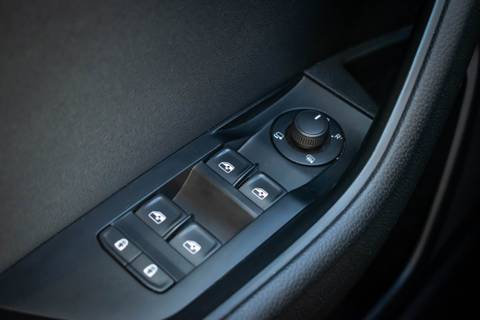 2020 Škoda Superb — sličica 15