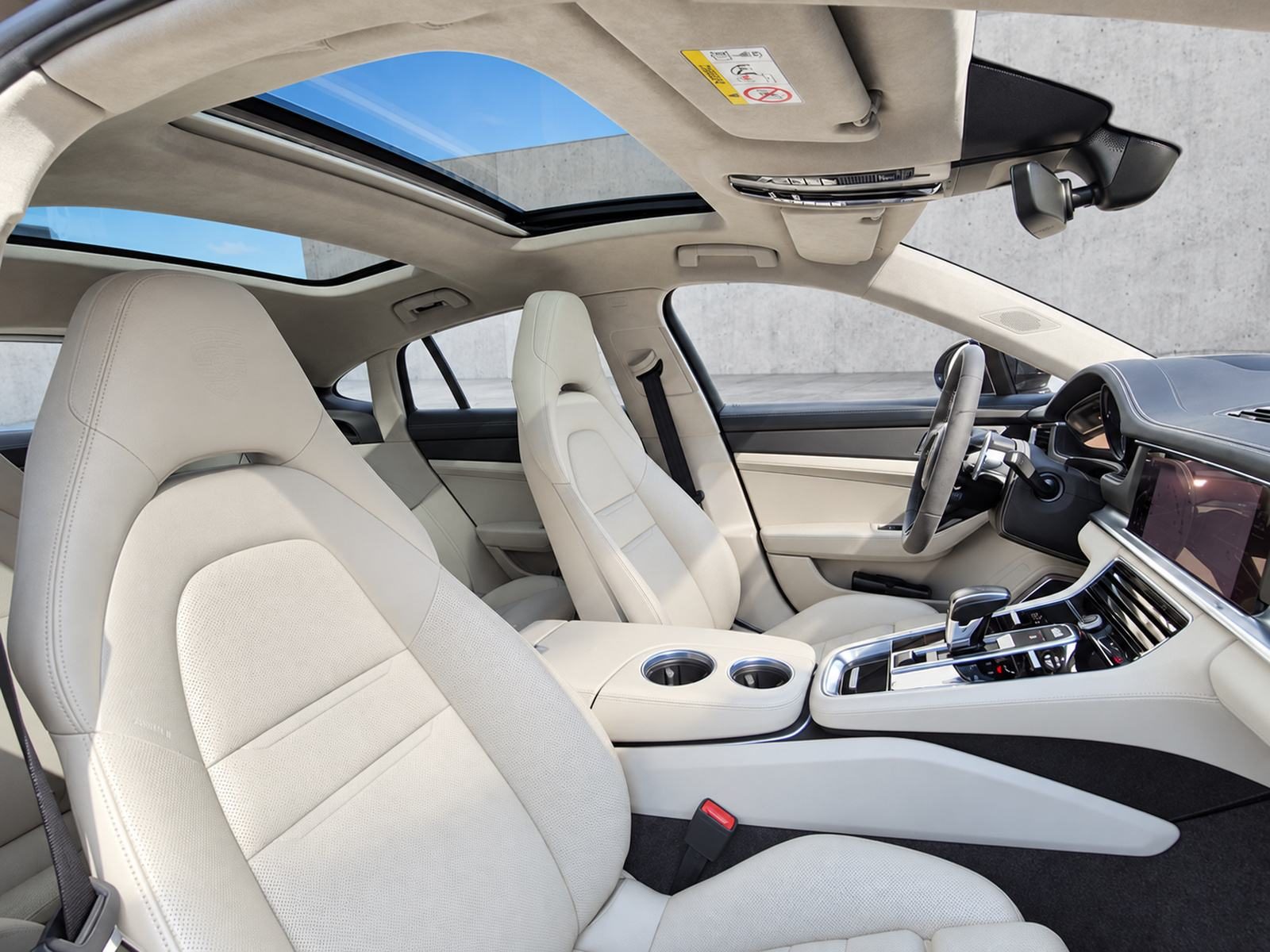 2022 Porsche Panamera — fotografija 19