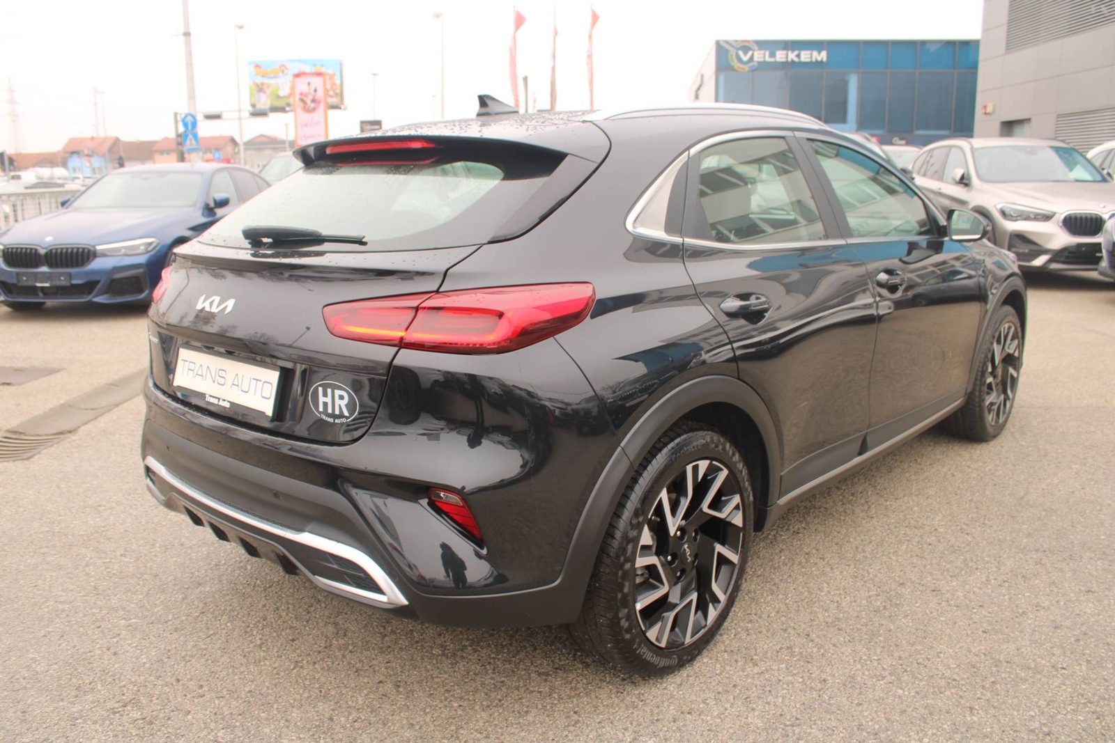 2023 Kia Xcee'd — fotografija 5