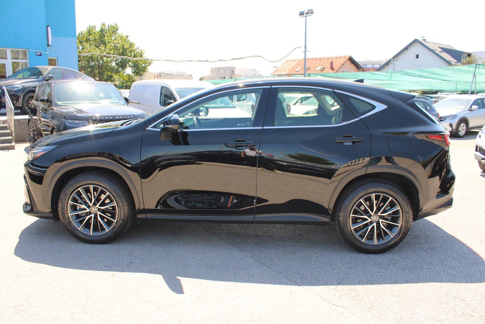 2023 Lexus NX — fotografija 8