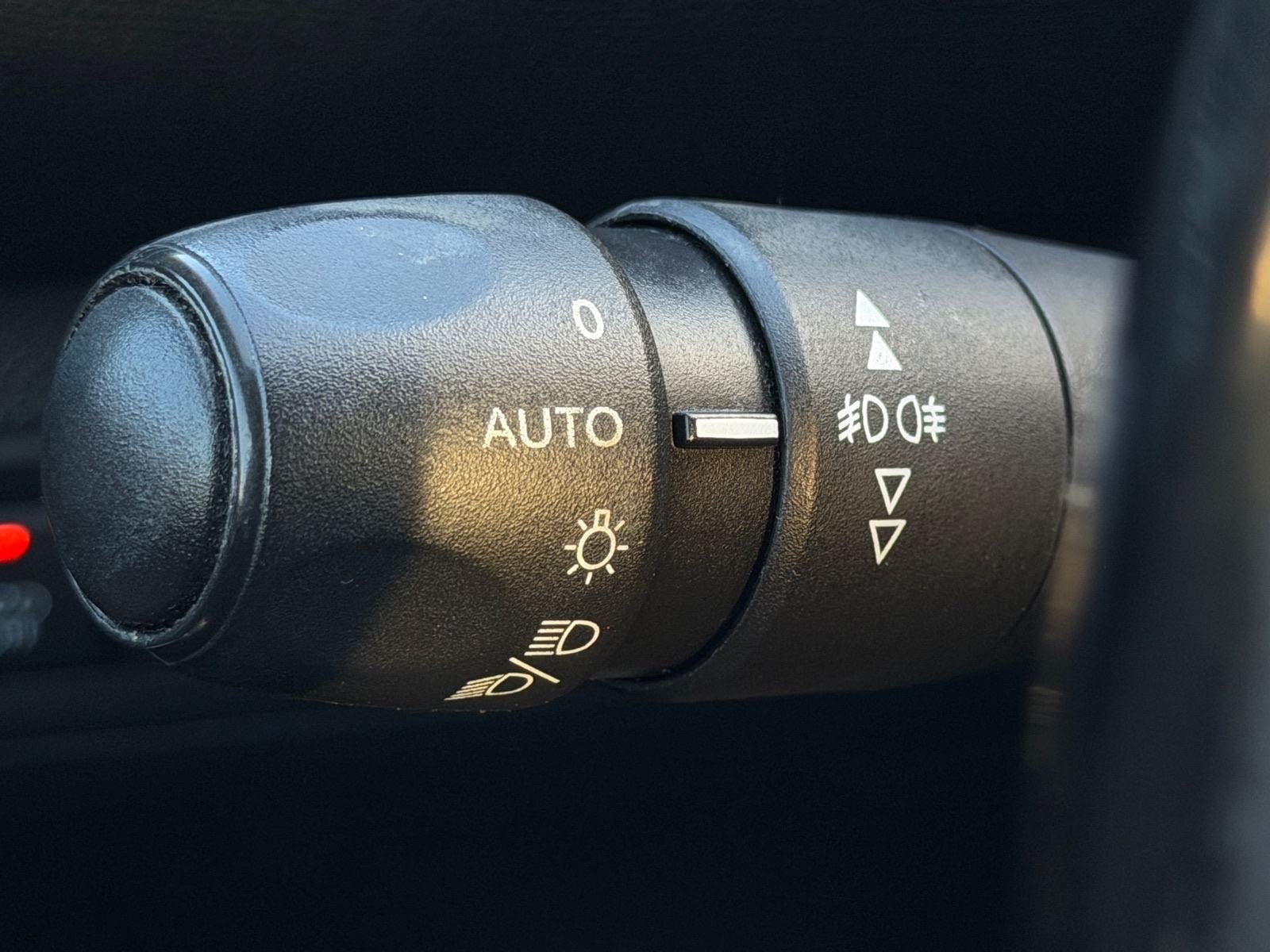 2017 Peugeot 308 — fotografija 16
