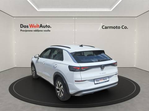 2026 Volkswagen T-Roc — sličica 3
