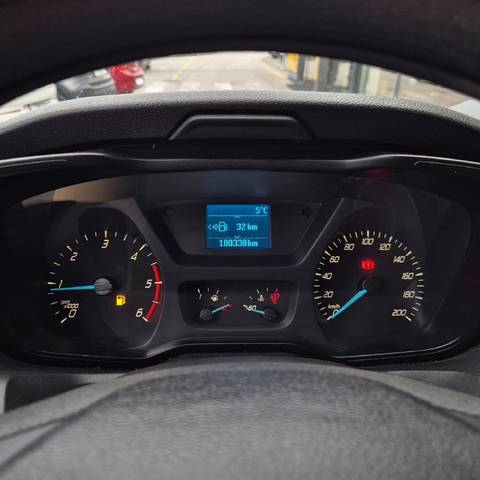 2016 Ford Transit — sličica 13