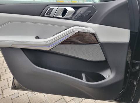 2023 BMW X5 M Sport Pro — sličica 22