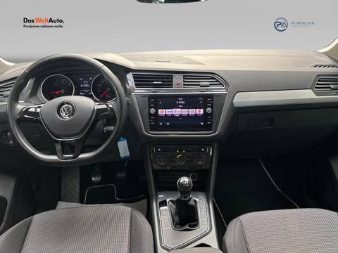 2017 Volkswagen Tiguan — sličica 13