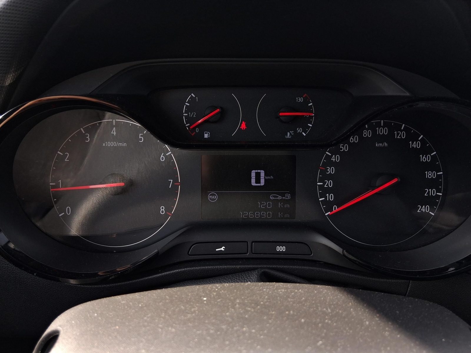 2020 Opel Crossland X — fotografija 11