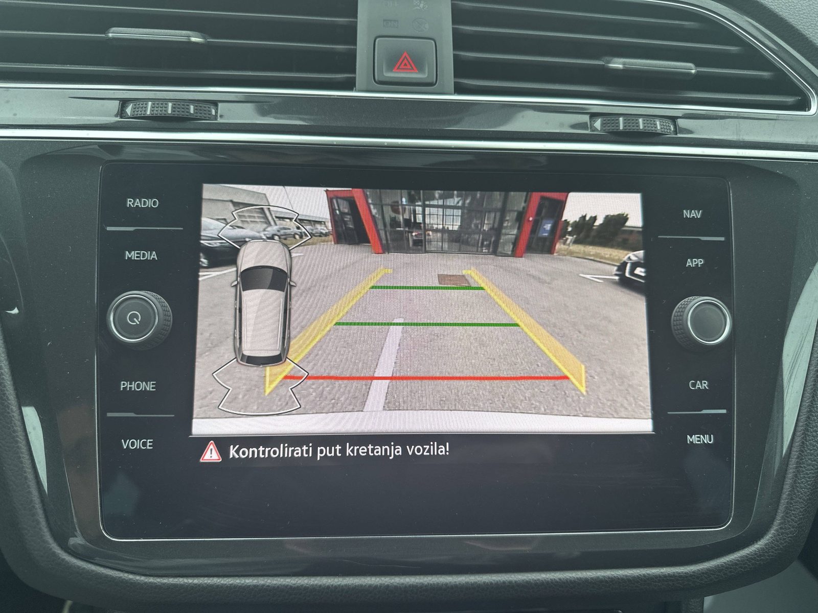2021 Volkswagen Tiguan — fotografija 20