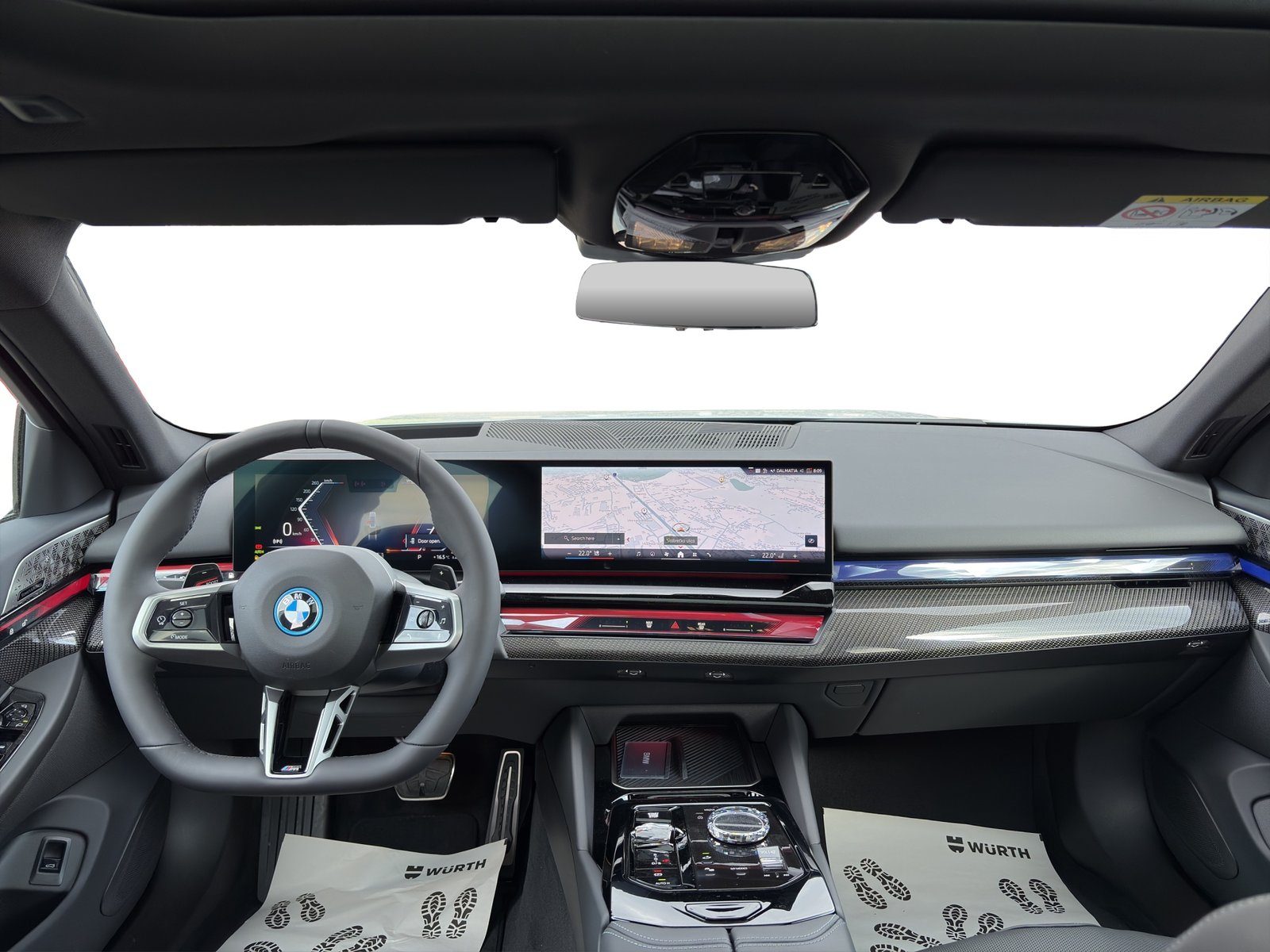2025 BMW Serija 5 — fotografija 11