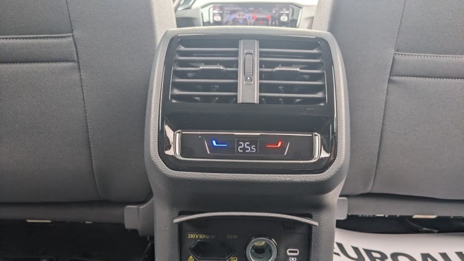 2022 Volkswagen Passat — fotografija 25