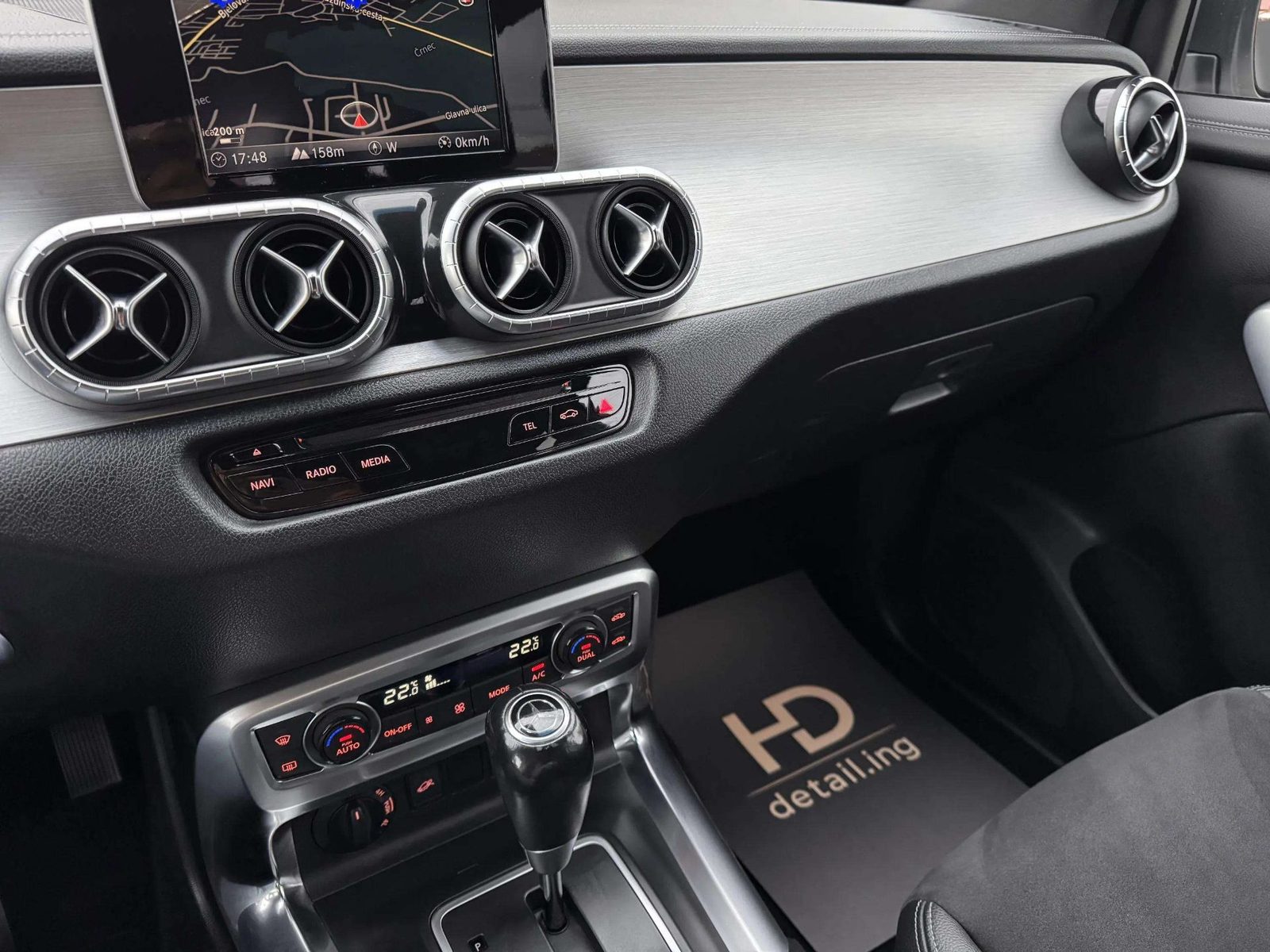 2018 Mercedes-Benz X-klasa — fotografija 17