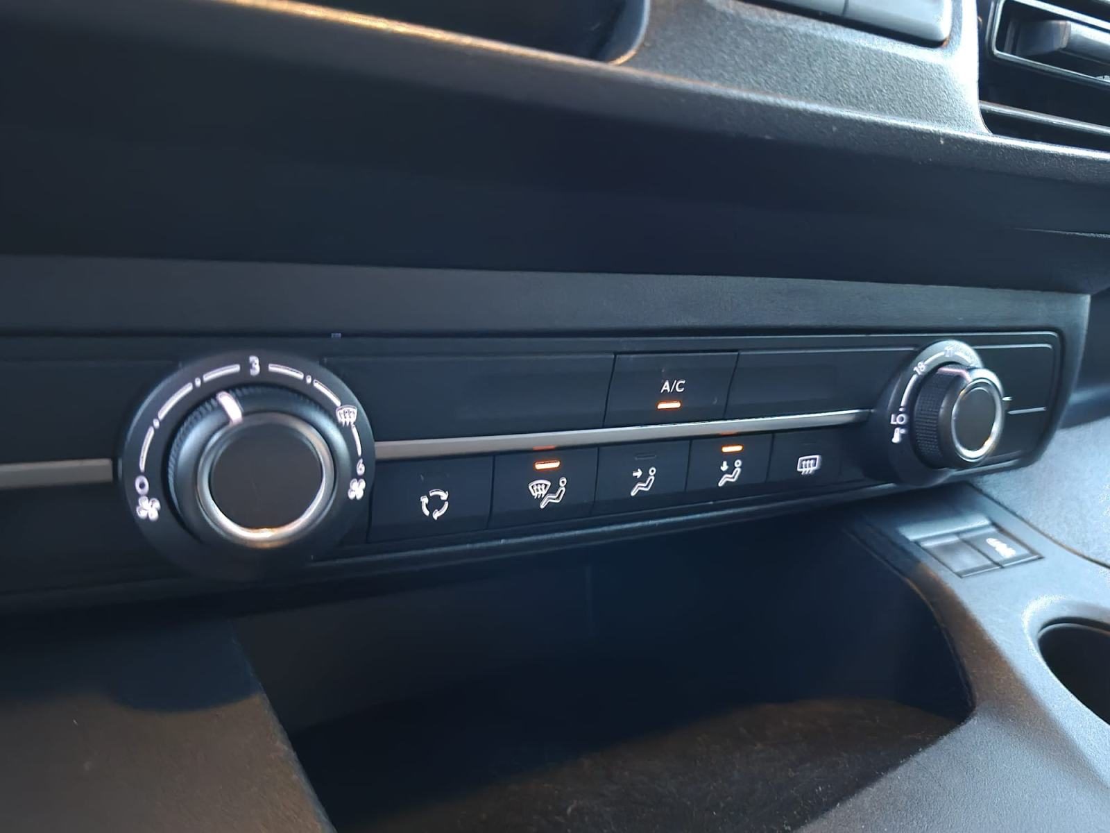 2022 Opel Combo — fotografija 15