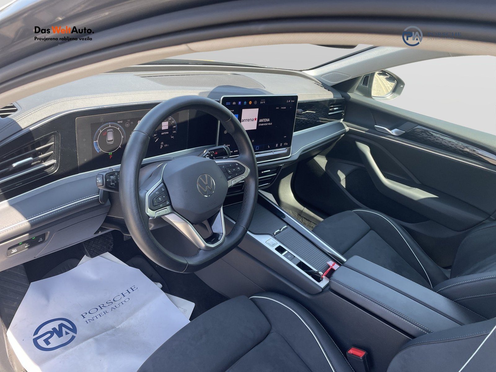2024 Volkswagen Passat — fotografija 11