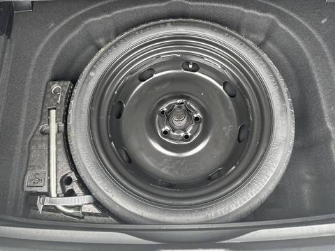 2024 Volkswagen Golf — sličica 18