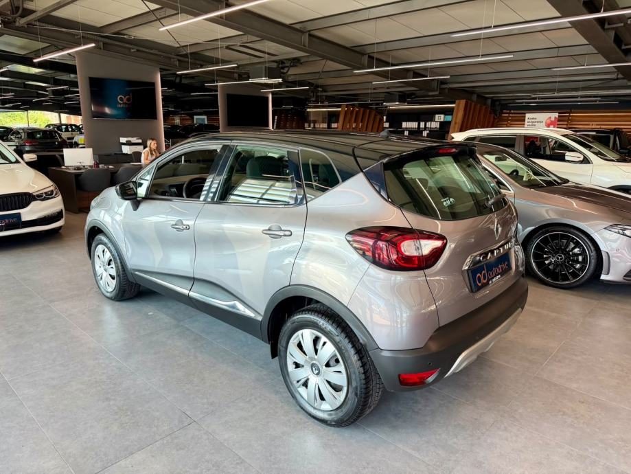 2019 Renault Captur — fotografija 5