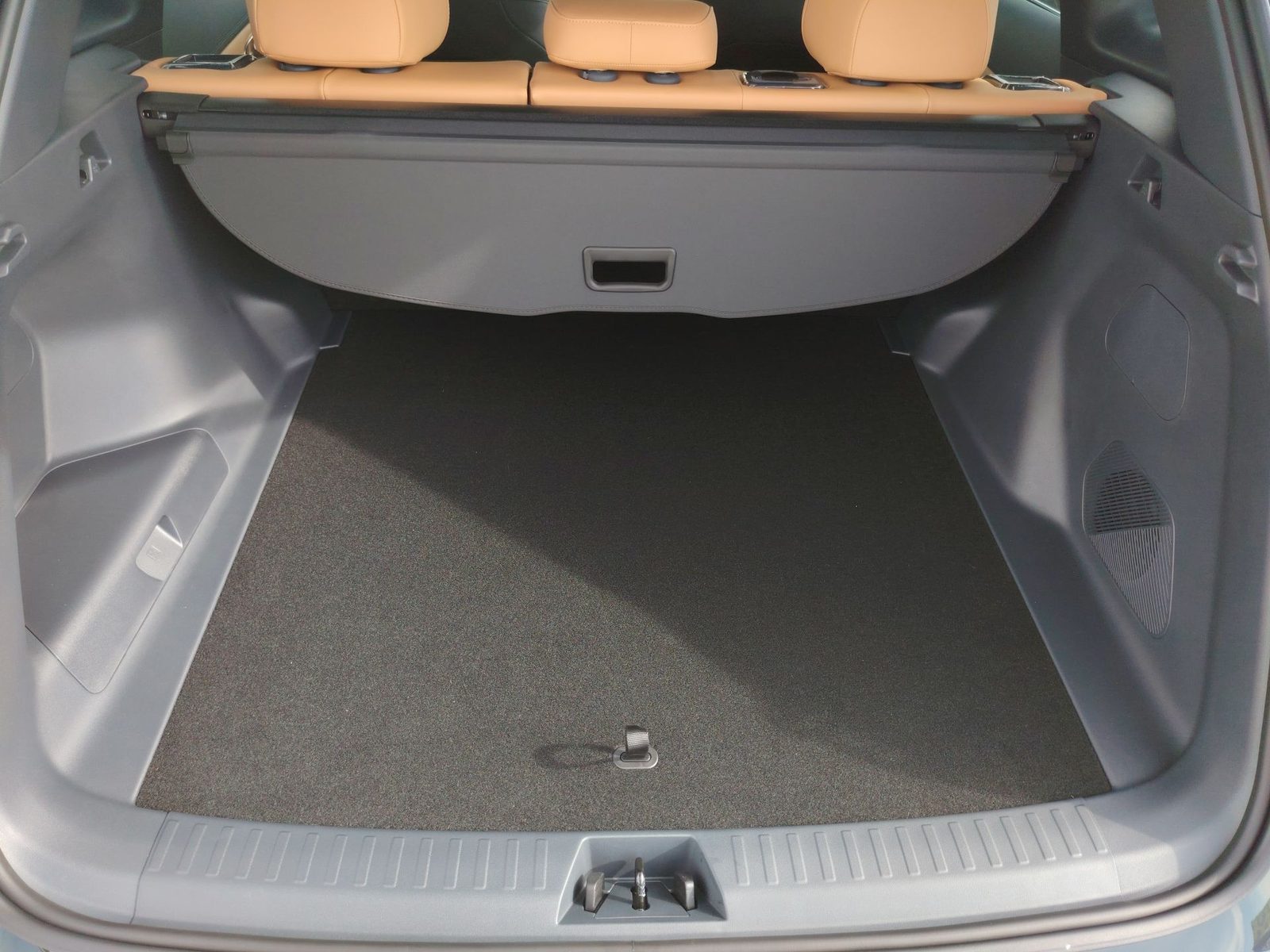 2026 Geely Starray EM-i — fotografija 11