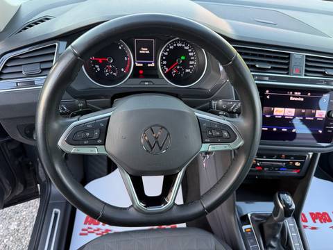 2021 Volkswagen Tiguan — sličica 15