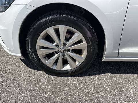 2017 Volkswagen Golf — sličica 13