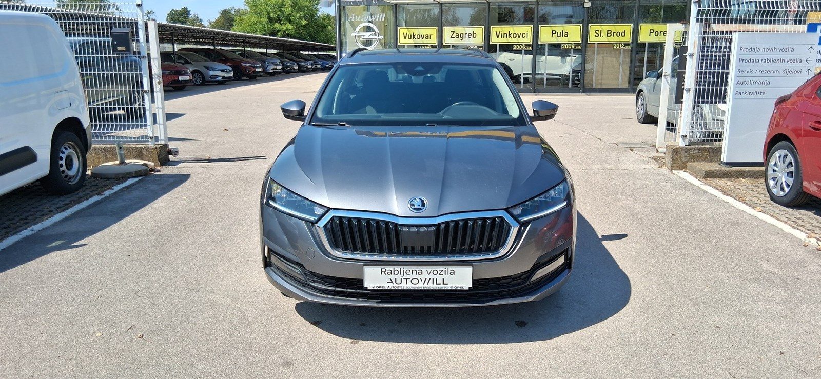2022 Škoda Octavia — fotografija 3