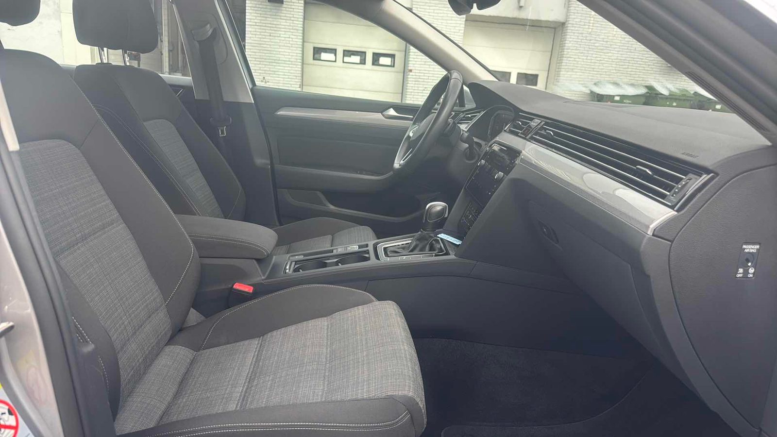 2022 Volkswagen Passat Variant — fotografija 9