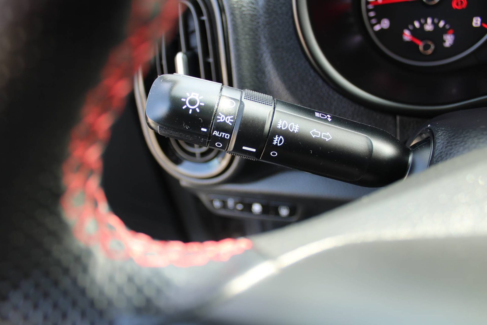 2021 Kia Picanto — fotografija 16