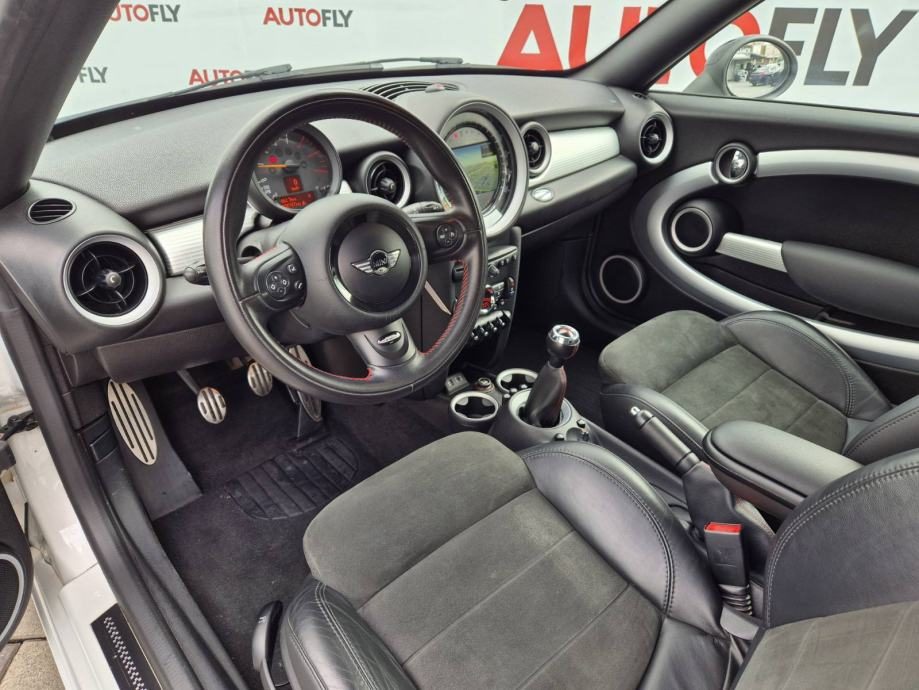 2014 Mini Cooper John Cooper Works — fotografija 12