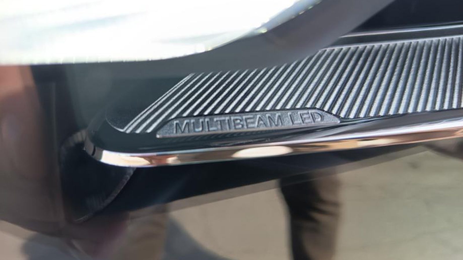 2025 Mercedes-Benz GLB AMG Line — fotografija 17