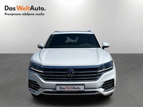 2021 Volkswagen Touareg — sličica 8