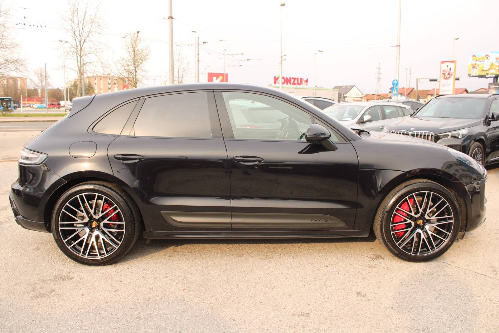 2022 Porsche Macan — fotografija 4