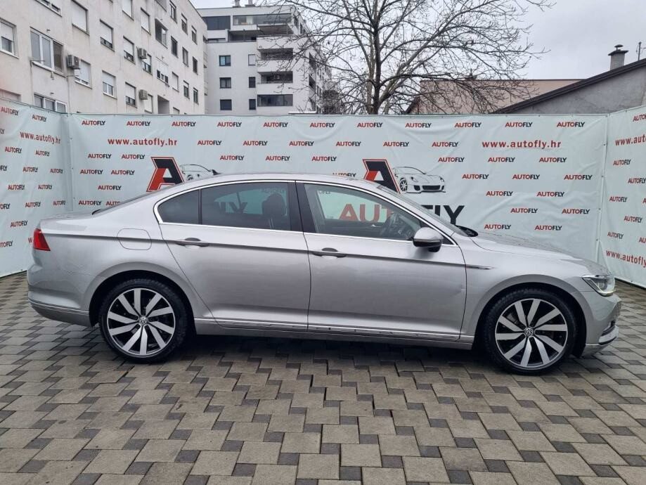 2015 Volkswagen Passat Highline — fotografija 5