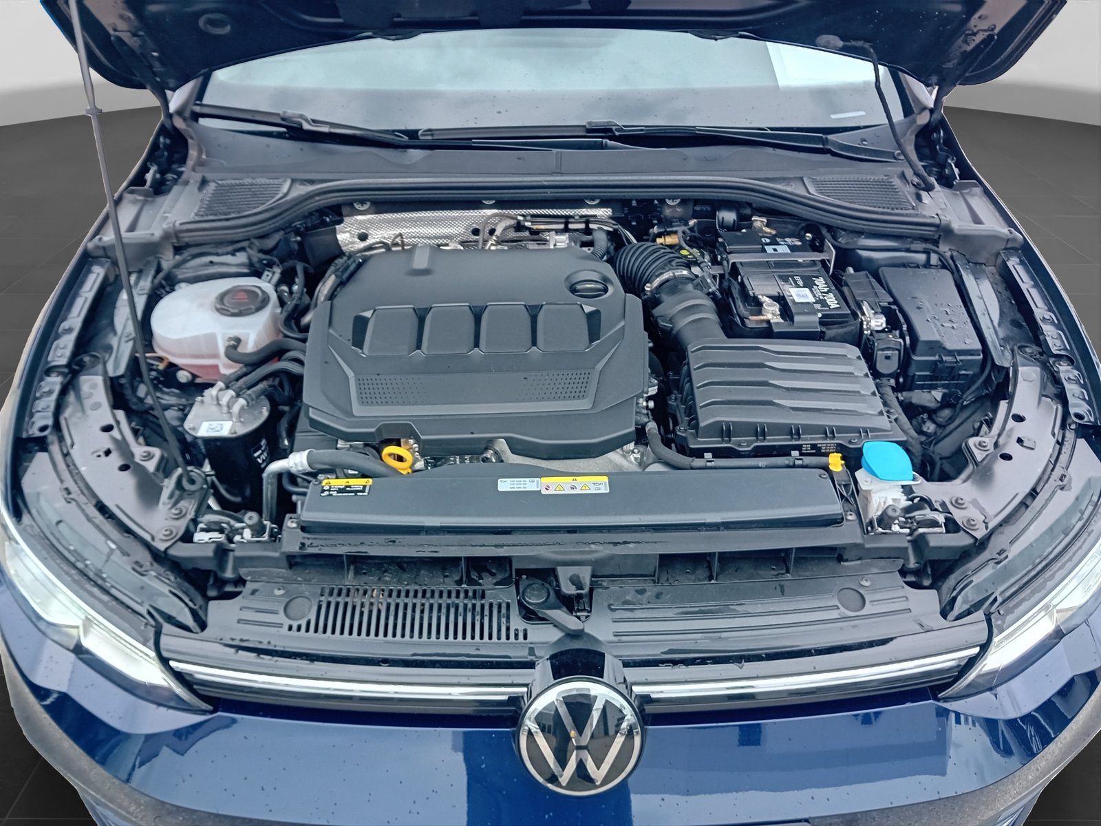 2024 Volkswagen Golf Variant — fotografija 15