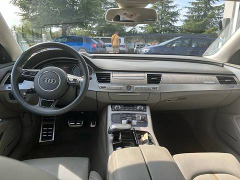 2016 Audi S8 — sličica 7