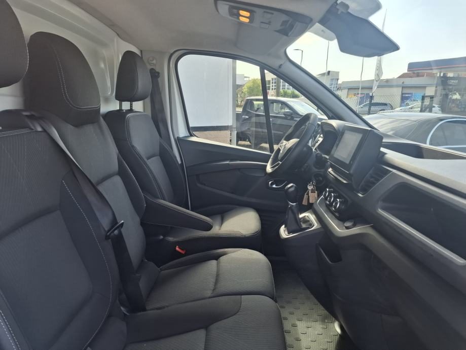 2022 Renault Trafic — fotografija 12