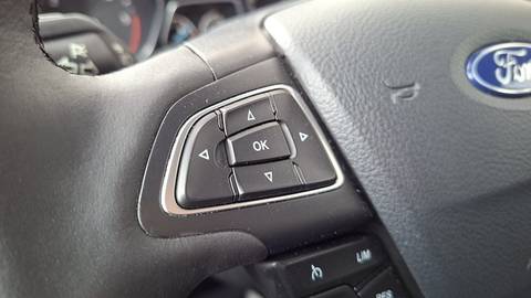 2017 Ford C-max — sličica 17