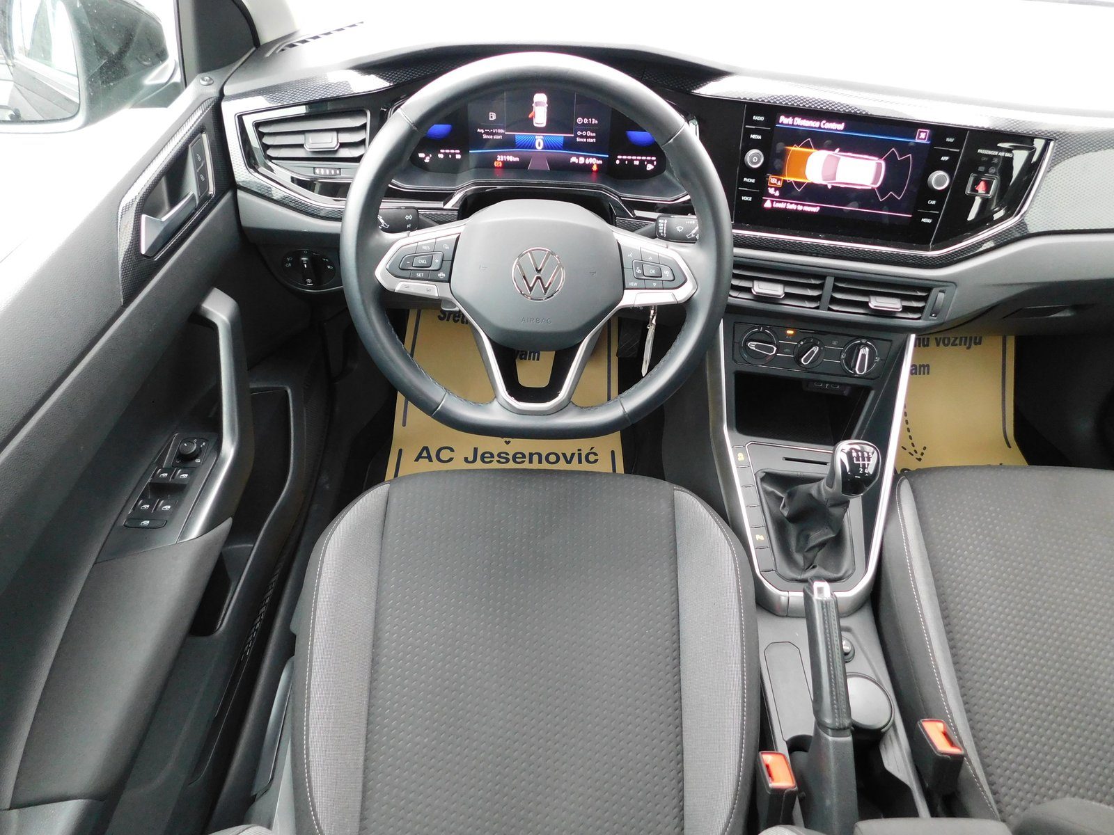 2023 Volkswagen Taigo — fotografija 9