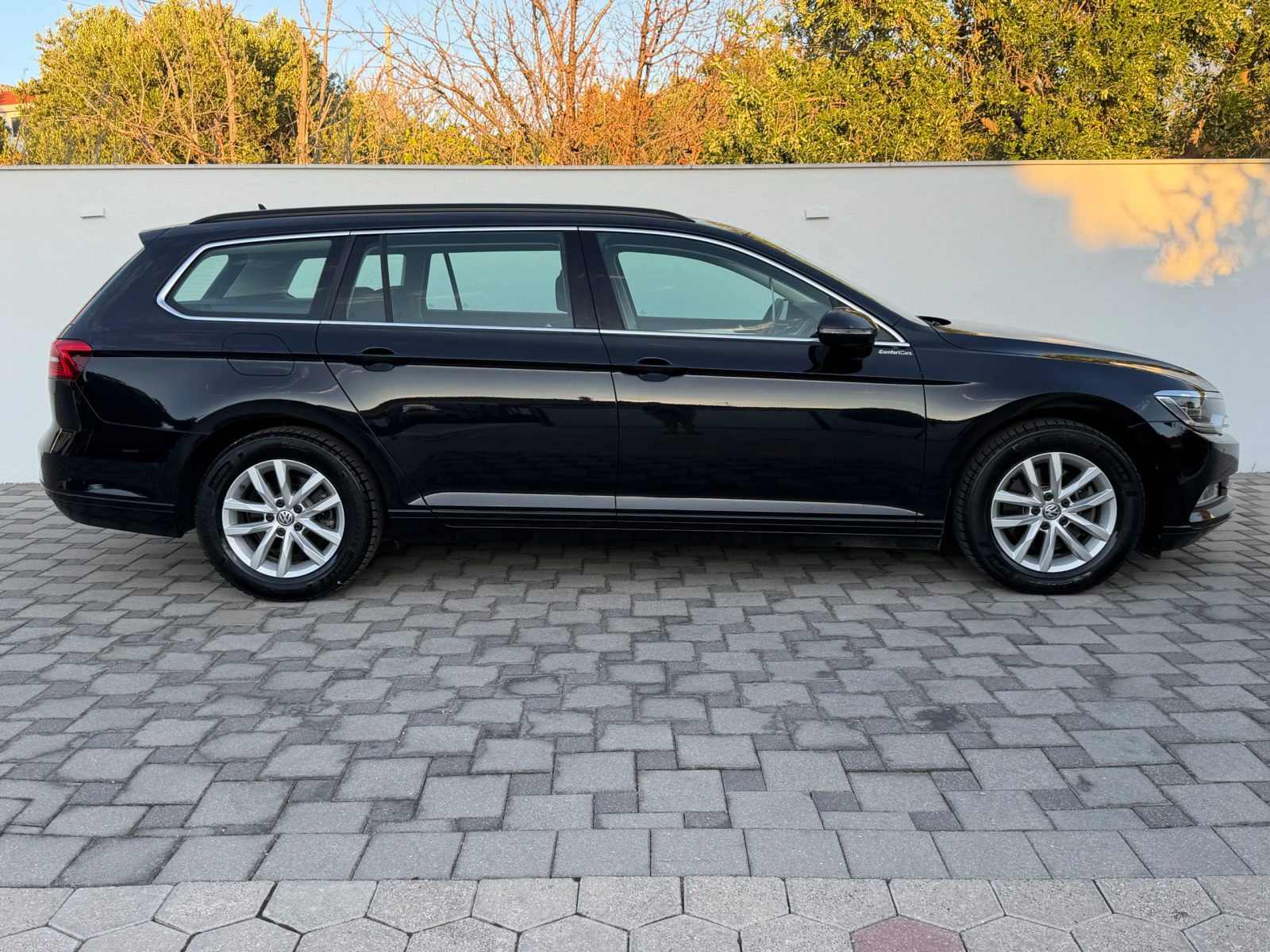 2019 Volkswagen Passat — fotografija 8