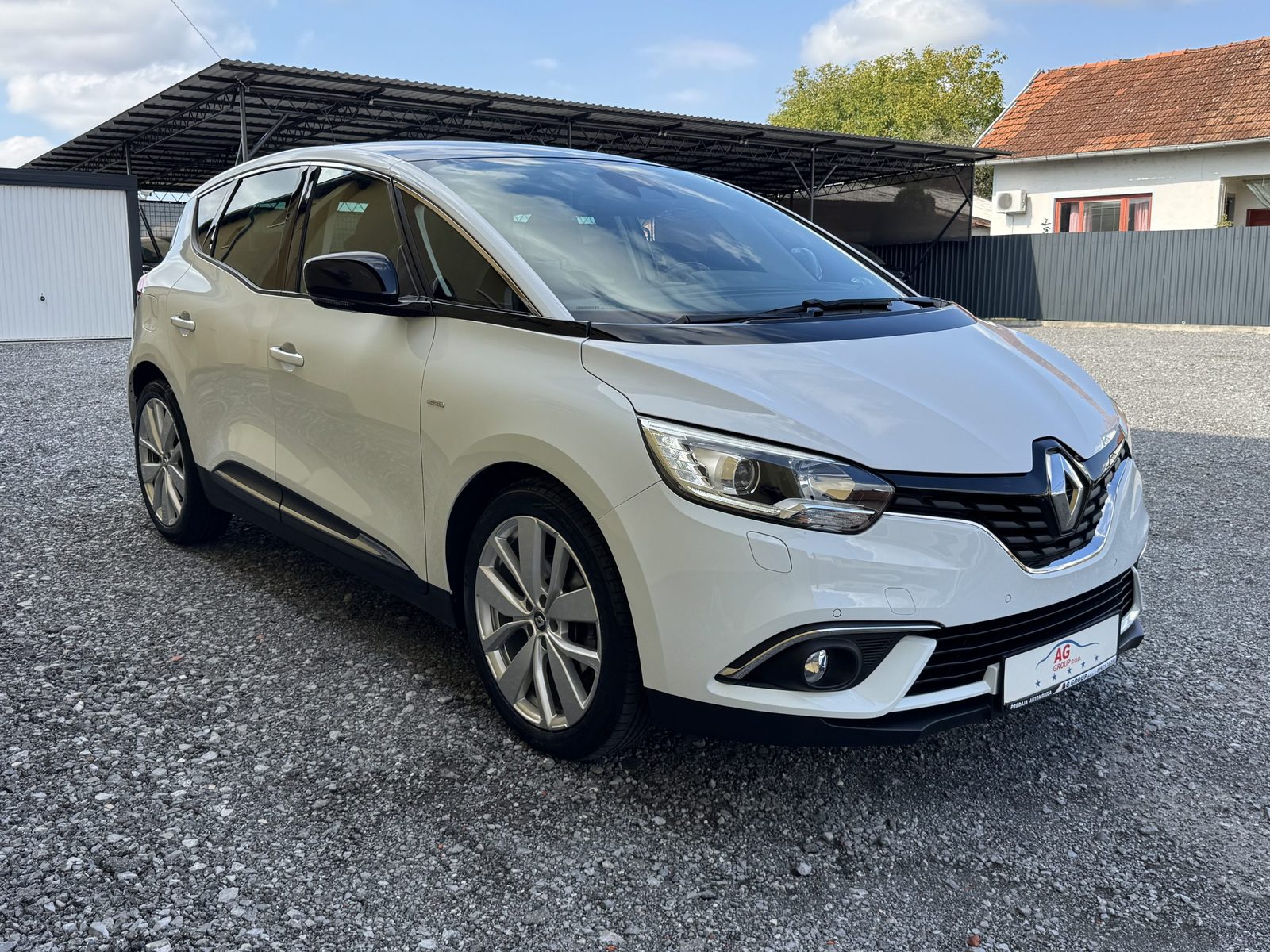 2019 Renault Scenic — fotografija 4
