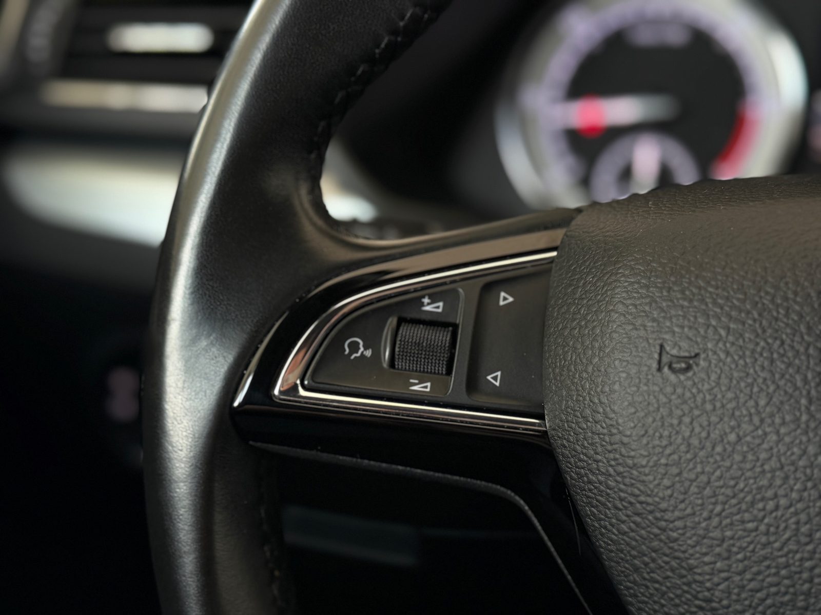 2020 Škoda Superb — fotografija 20