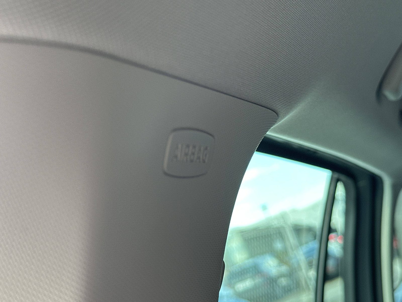 2022 Škoda Octavia Combi — fotografija 22