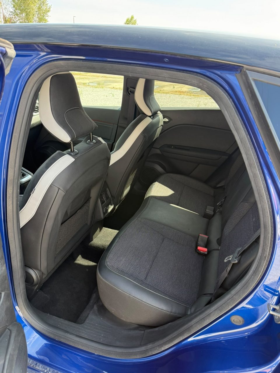 2024 Renault Captur — fotografija 7