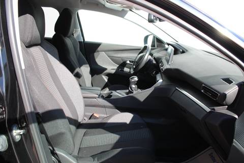 2020 Peugeot 5008 — sličica 12
